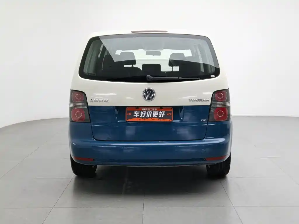 Touran 2015 1.4T manual fashion version 5 seats купить на сайте DeffCars