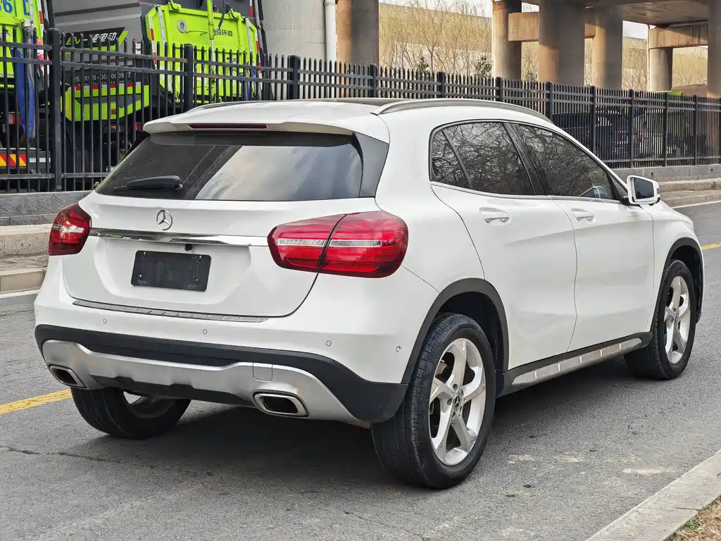 Mercedes-Benz GLA 2019 GLA 200 Dynamic купить на сайте DeffCars