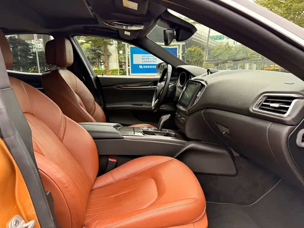Ghibli 2019 3.0T Standard Edition National V купить на сайте DeffCars