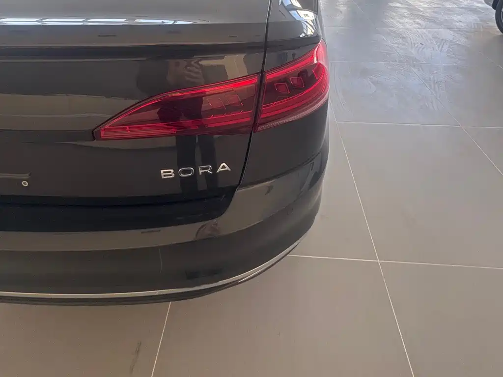 Bora 2026 200TSI DSG Yuexing Navigation Edition купить на сайте DeffCars