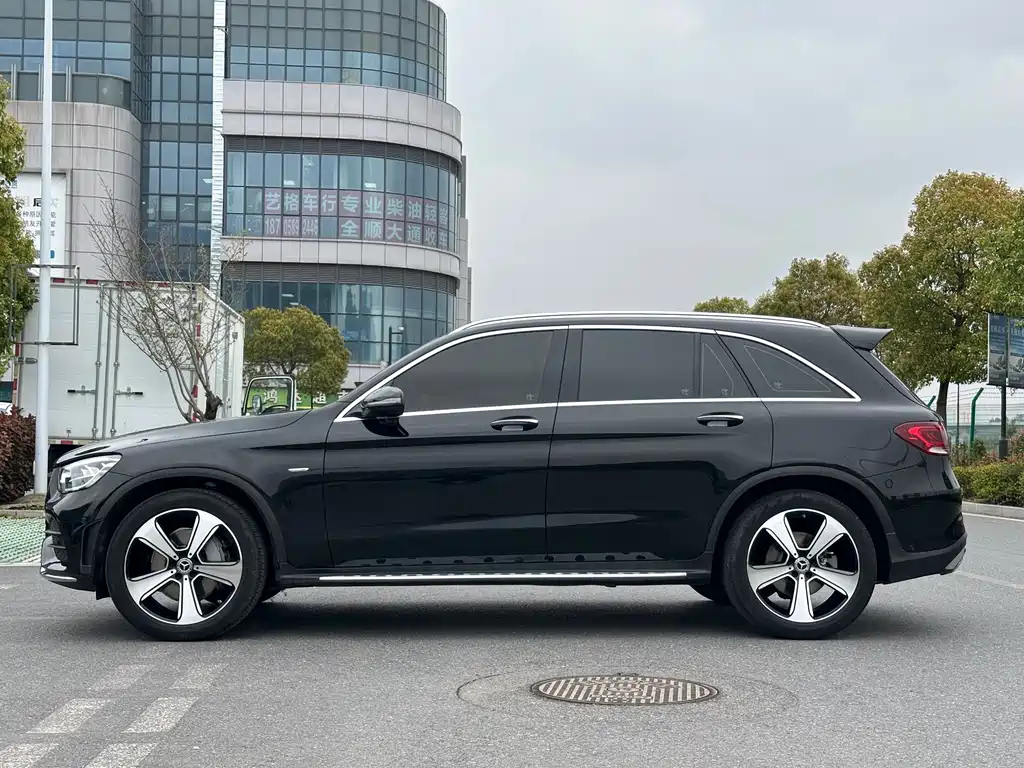 Mercedes-Benz GLC 2022 GLC 300 L 4MATIC Dynamic Edition купить на сайте DeffCars