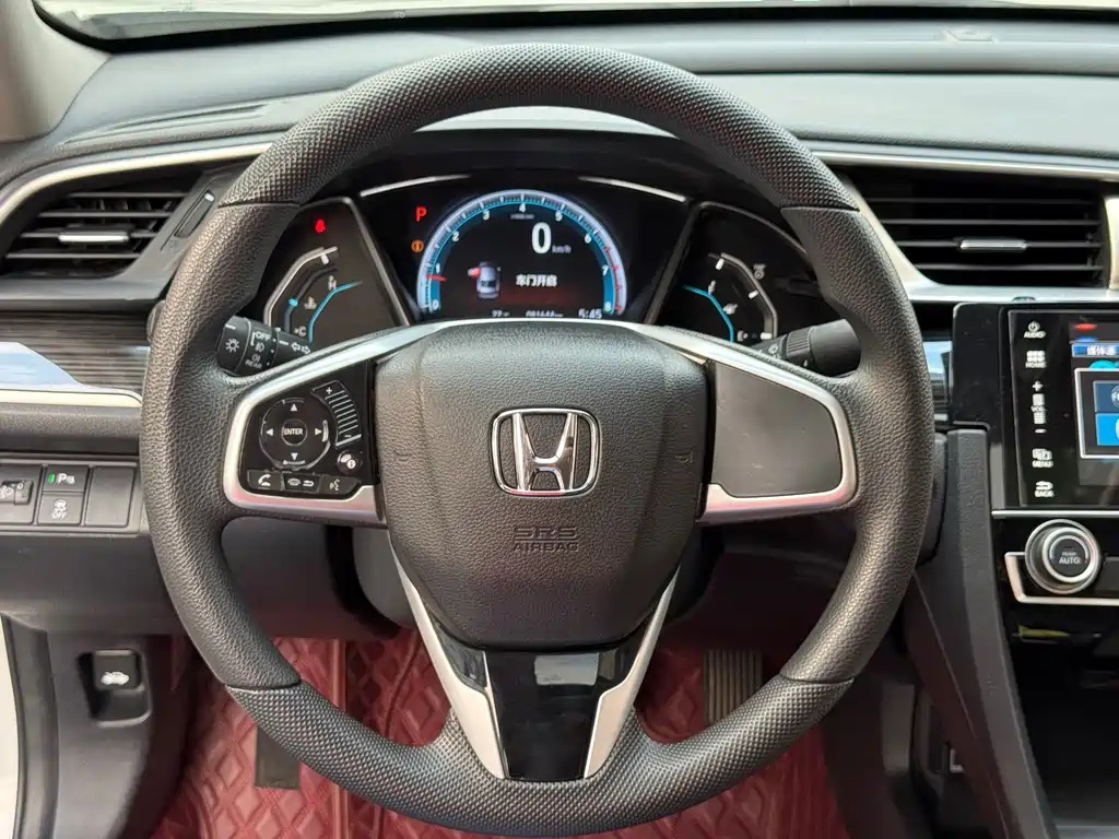 Civic 2016 220TURBO CVT Deluxe Edition купить на сайте DeffCars