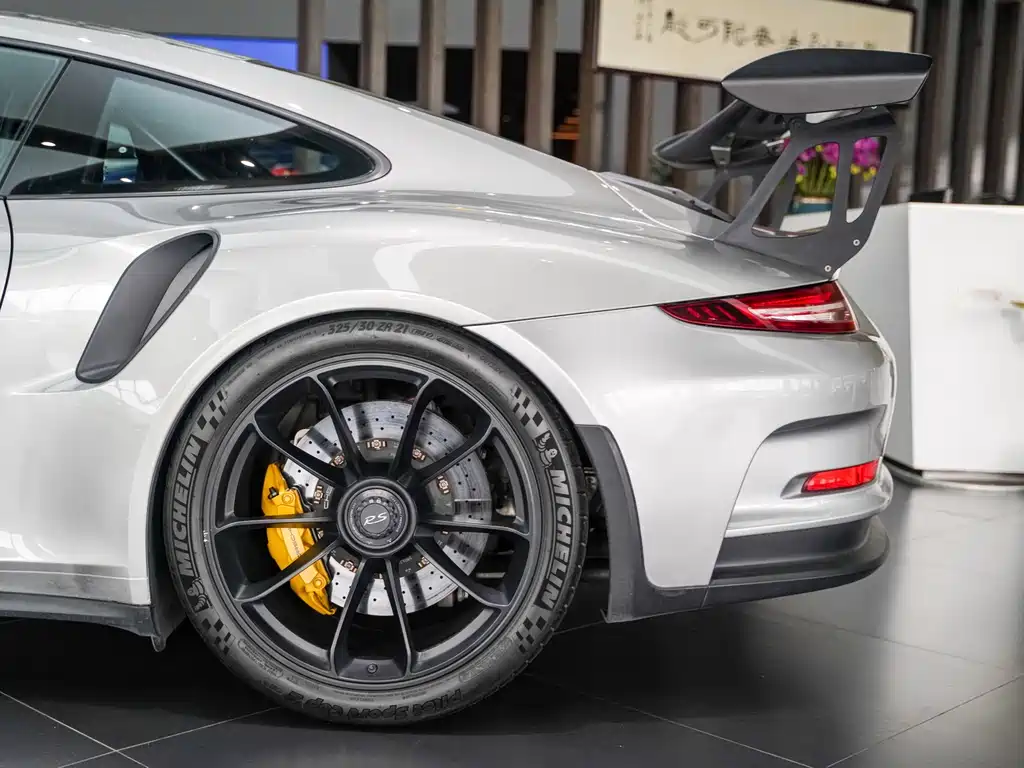 Porsche 911 2015 GT3 RS купить на сайте DeffCars