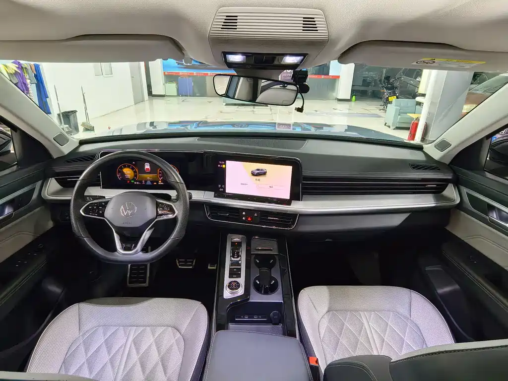 Lanxun 2023 380TSI four-wheel drive R-Line first edition купить на сайте DeffCars