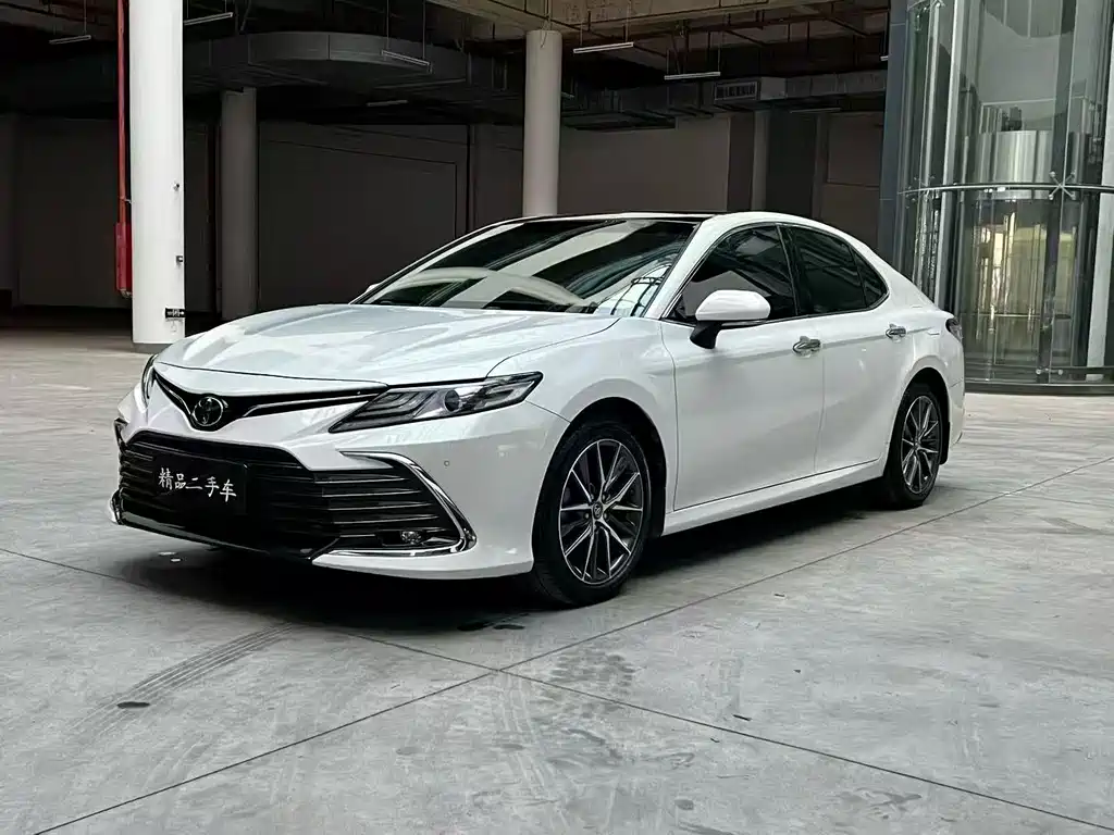 Camry 2021 2.5G Deluxe Edition купить на сайте DeffCars