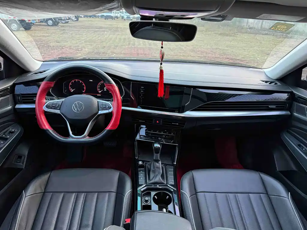 Passat 2022 330TSI Starry Sky Elite Edition купить на сайте DeffCars