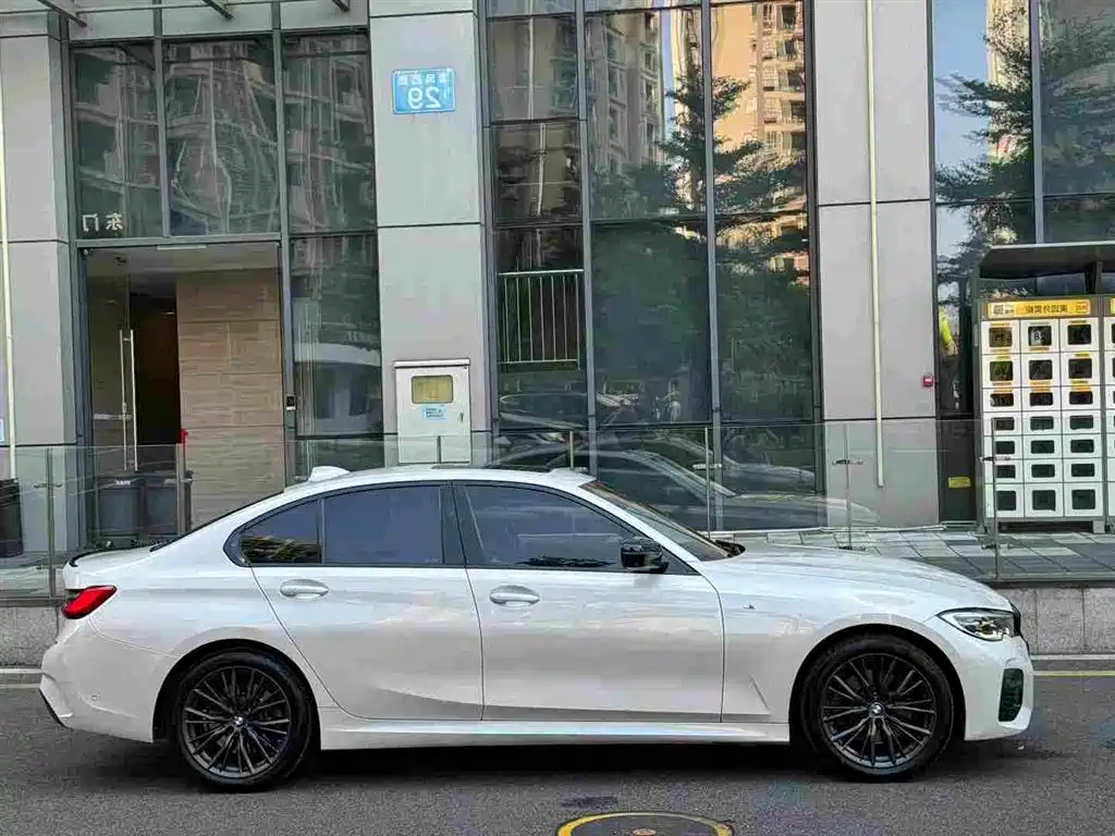BMW 3 Series 2020 330i M Sports Night Package купить на сайте DeffCars