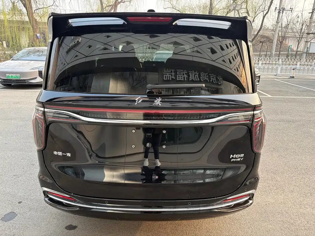 Hongqi HQ9 PHEV 2024 2.0T four-wheel drive business version купить на сайте DeffCars