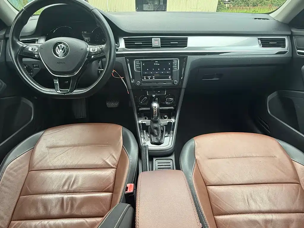 Bora 2016 1.6L automatic comfort type купить на сайте DeffCars