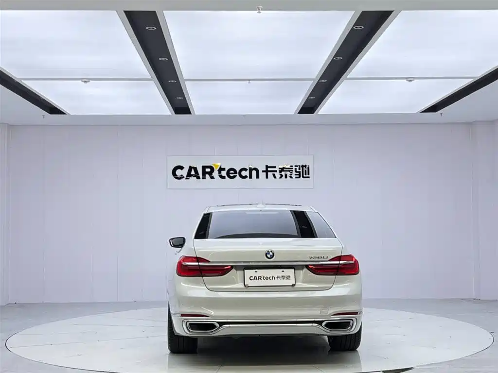 BMW 7 Series 2018 730Li Leading Excellence Package купить на сайте DeffCars