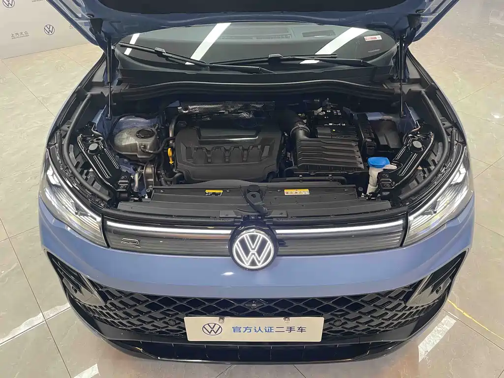 Tiguan L 2024 PRO 380TSI four-wheel drive R-Line Zhizun Edition купить на сайте DeffCars