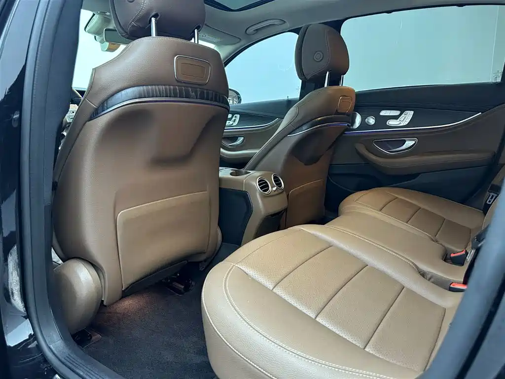 Mercedes-Benz E-Class 2020 Facelift E 300 L Sports Special Edition купить на сайте DeffCars