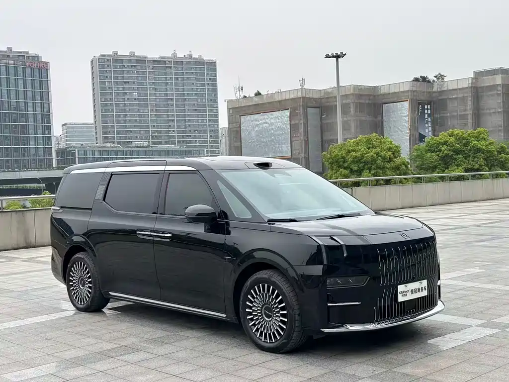 Jikrypton 009 2024 six-seat executive version four-wheel drive 108kWh купить на сайте DeffCars