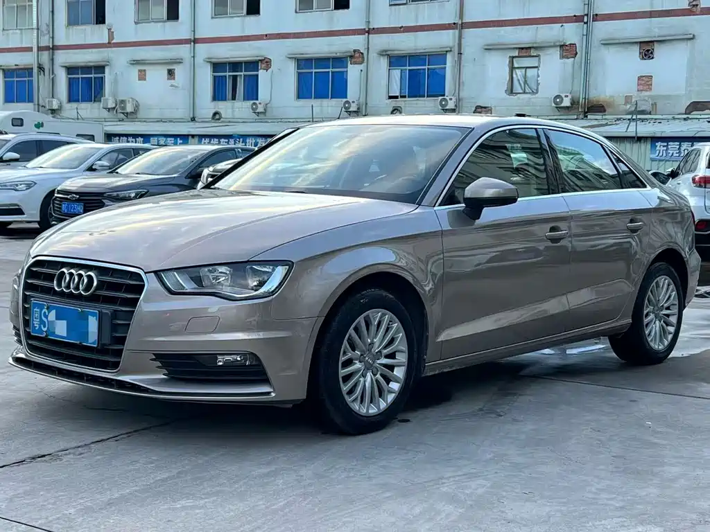 Audi A3 2016 Limousine 35 TFSI Enterprising купить на сайте DeffCars