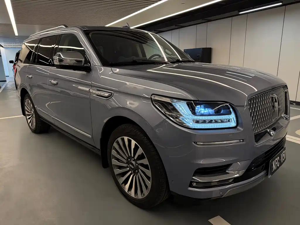 Navigator 2019 3.5T President Series National VI купить на сайте DeffCars