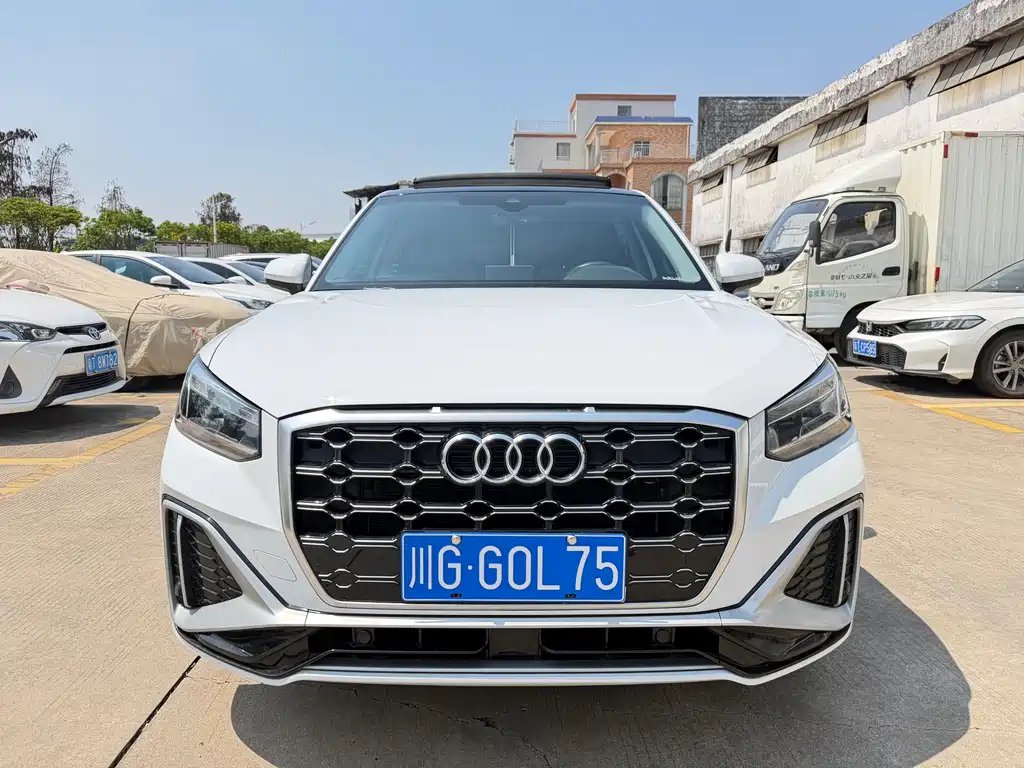 Audi Q2L 2022 35 TFSI aggressive and dynamic model купить на сайте DeffCars
