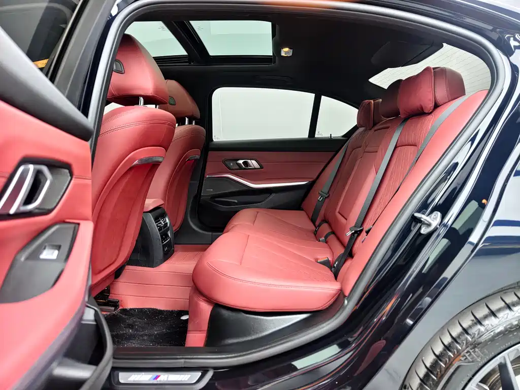 BMW 3 Series 2025 330Li Exclusive M Sports Night Package купить на сайте DeffCars