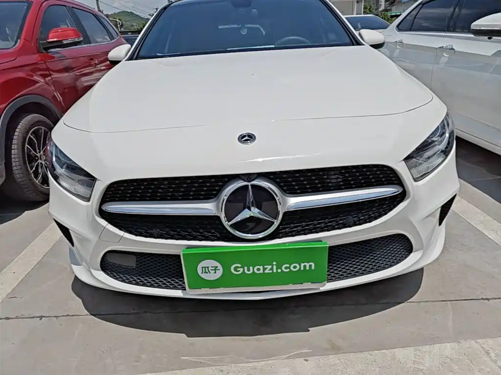 Mercedes-Benz A-Class 2022 A 180 L купить на сайте DeffCars