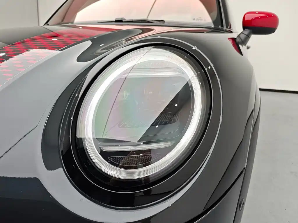 MINI JCW 2025 JOHN COOPER WORKS купить на сайте DeffCars