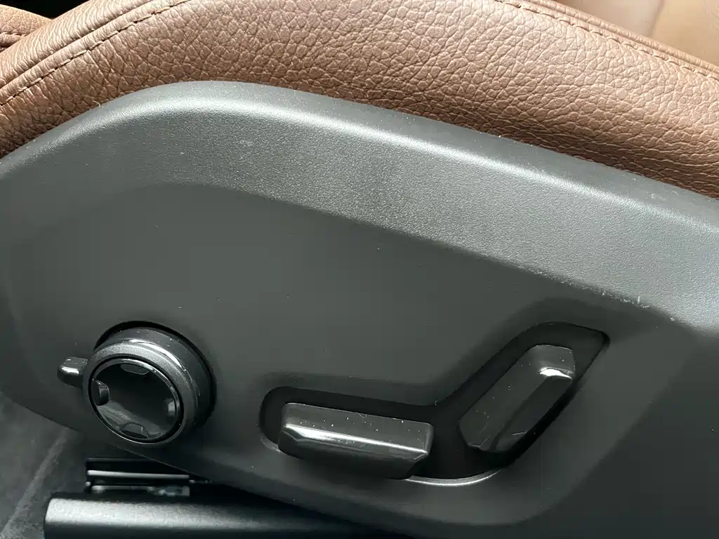 Volvo S90 2022 B5 Zhiyuan Luxury Edition купить на сайте DeffCars