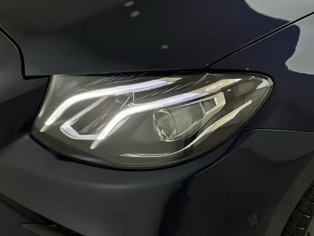 Mercedes-Benz E-Class 2019 facelift E 300 L sporty and stylish купить на сайте DeffCars