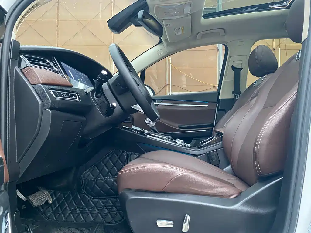 Junma S70 2018 1.5T automatic luxury model 7 seats купить на сайте DeffCars
