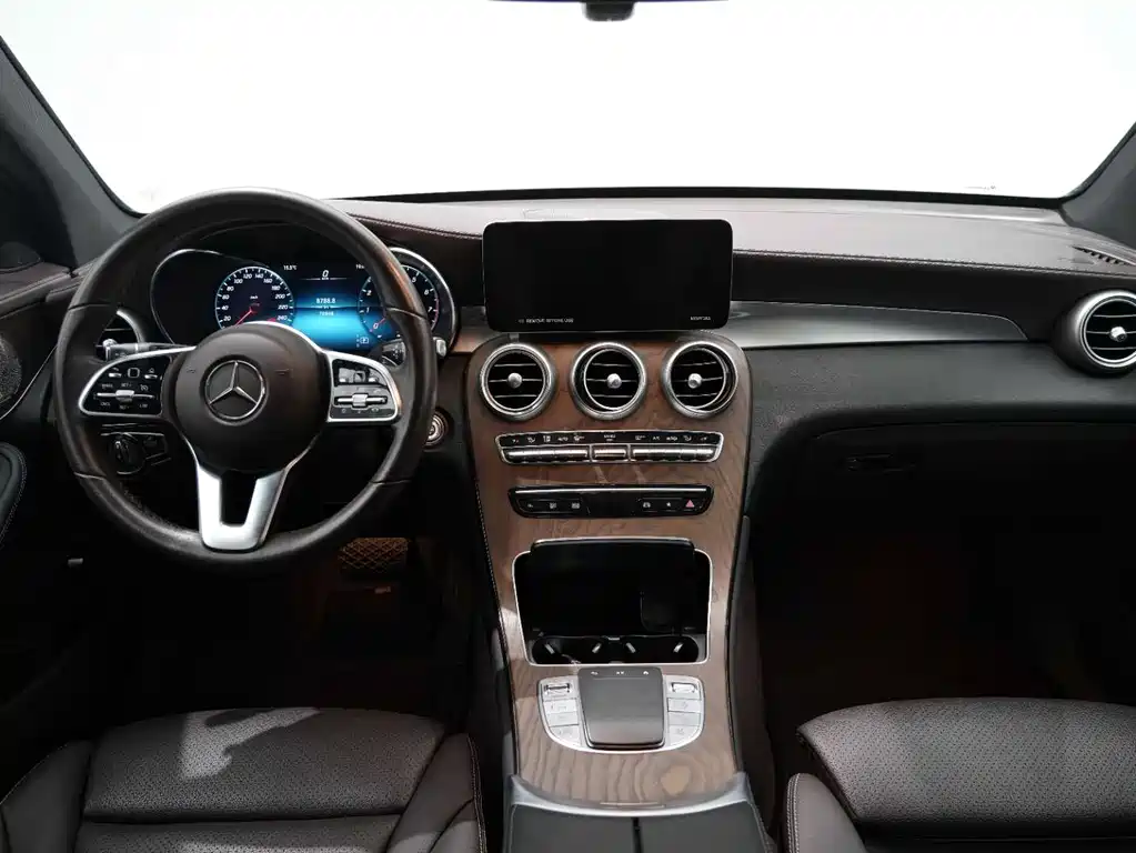 Mercedes-Benz GLC 2022 facelift GLC 300 L 4MATIC Dynamic Edition купить на сайте DeffCars