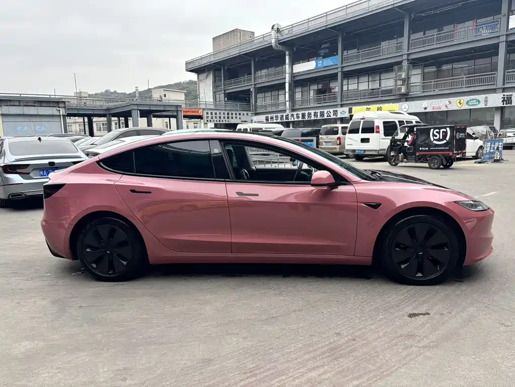 Model 3 2025 rear-wheel drive version купить на сайте DeffCars