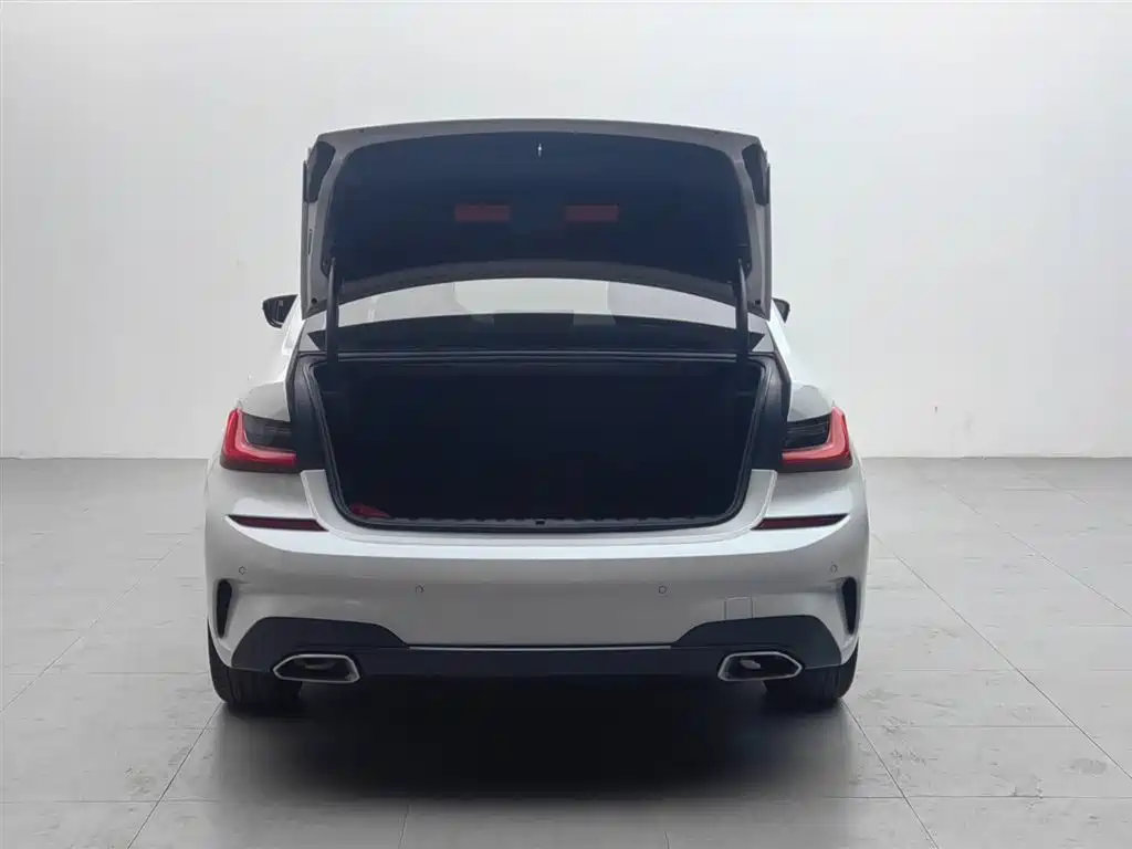 BMW 3 Series 2021 320Li M Sports Package купить на сайте DeffCars