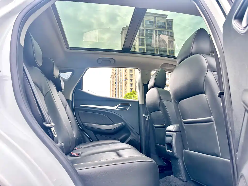MG ZS 2018 1.5L Automatic Deluxe Edition National V купить на сайте DeffCars