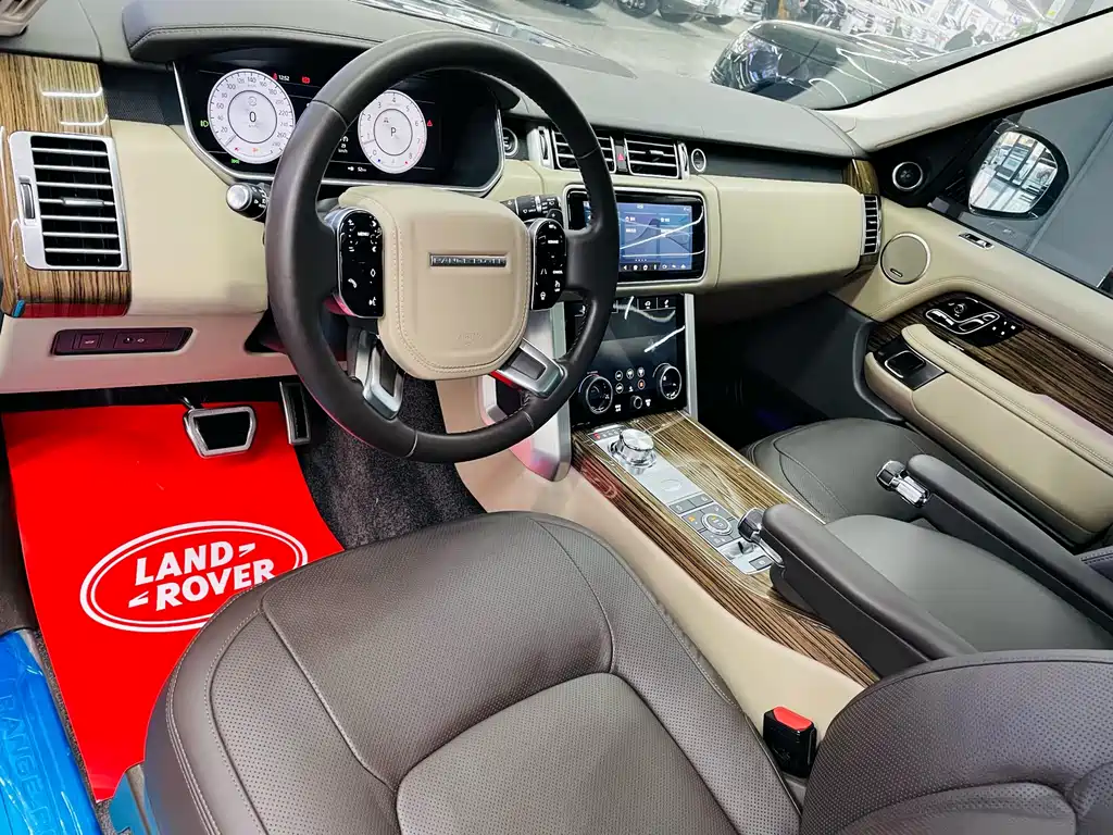 Range Rover 2018 3.0 SC V6 Vogue Edition купить на сайте DeffCars