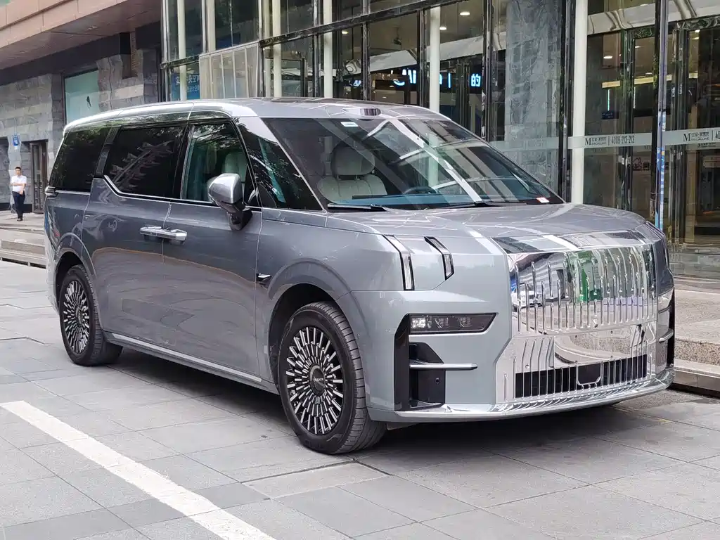 Jikrypton 009 2024 six-seat executive version four-wheel drive 108kWh купить на сайте DeffCars
