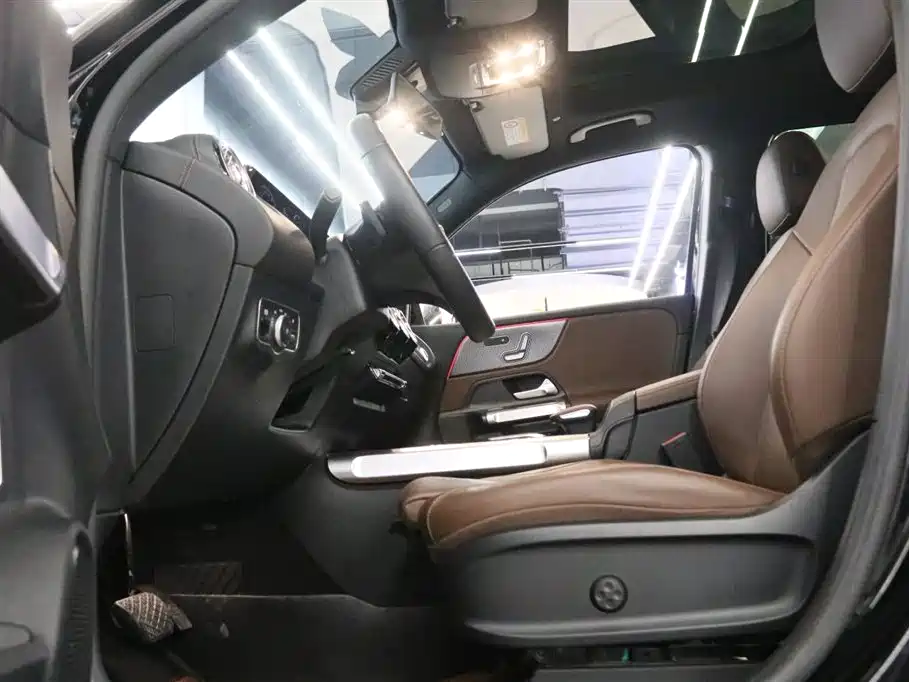 Mercedes-Benz GLB 2020 facelift GLB 200 fashion model купить на сайте DeffCars