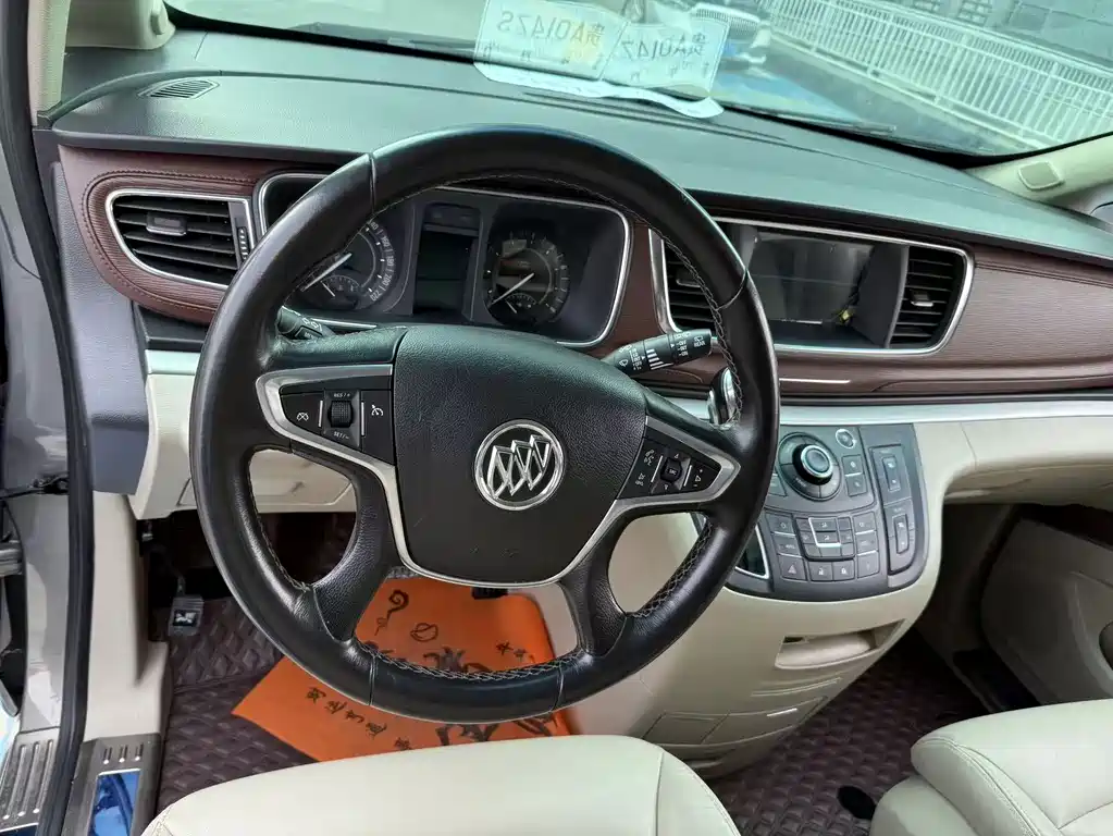 Buick GL8 2018 28T luxury model National VI купить на сайте DeffCars