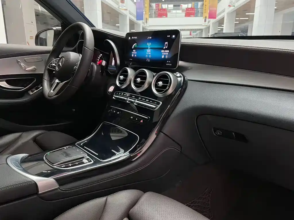 Mercedes-Benz GLC 2020 GLC 260 L 4MATIC Dynamic купить на сайте DeffCars