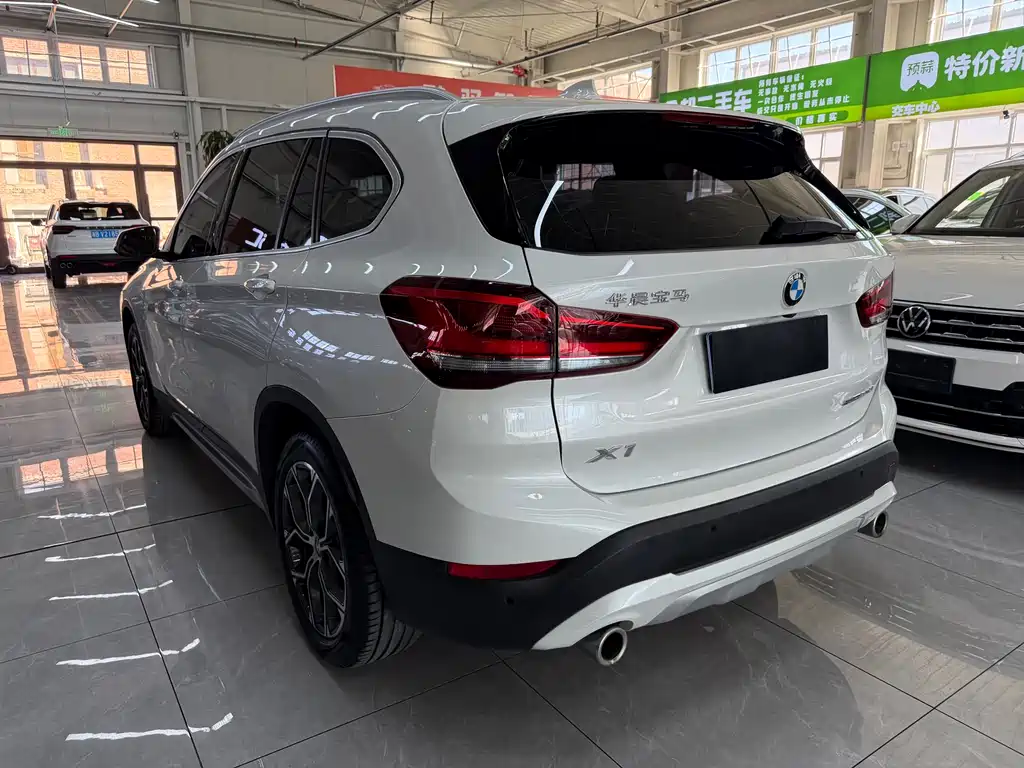 BMW X1 2022 sDrive20Li Fashion Model купить на сайте DeffCars