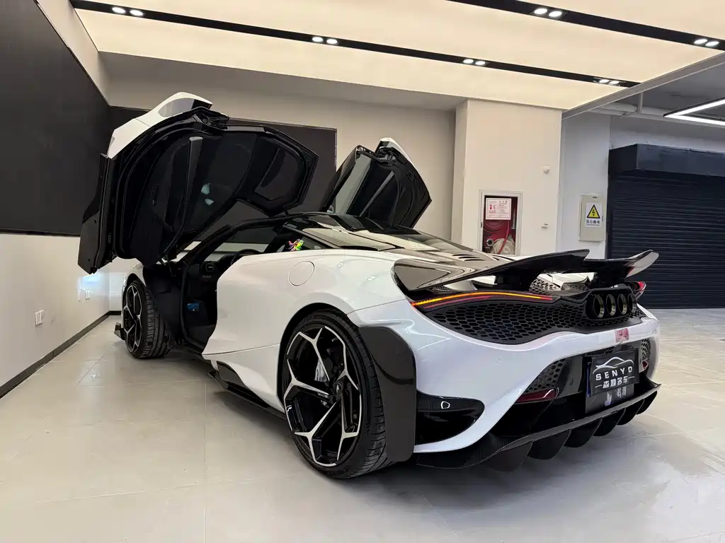 McLaren 720S 2019 4.0T Coupe купить на сайте DeffCars