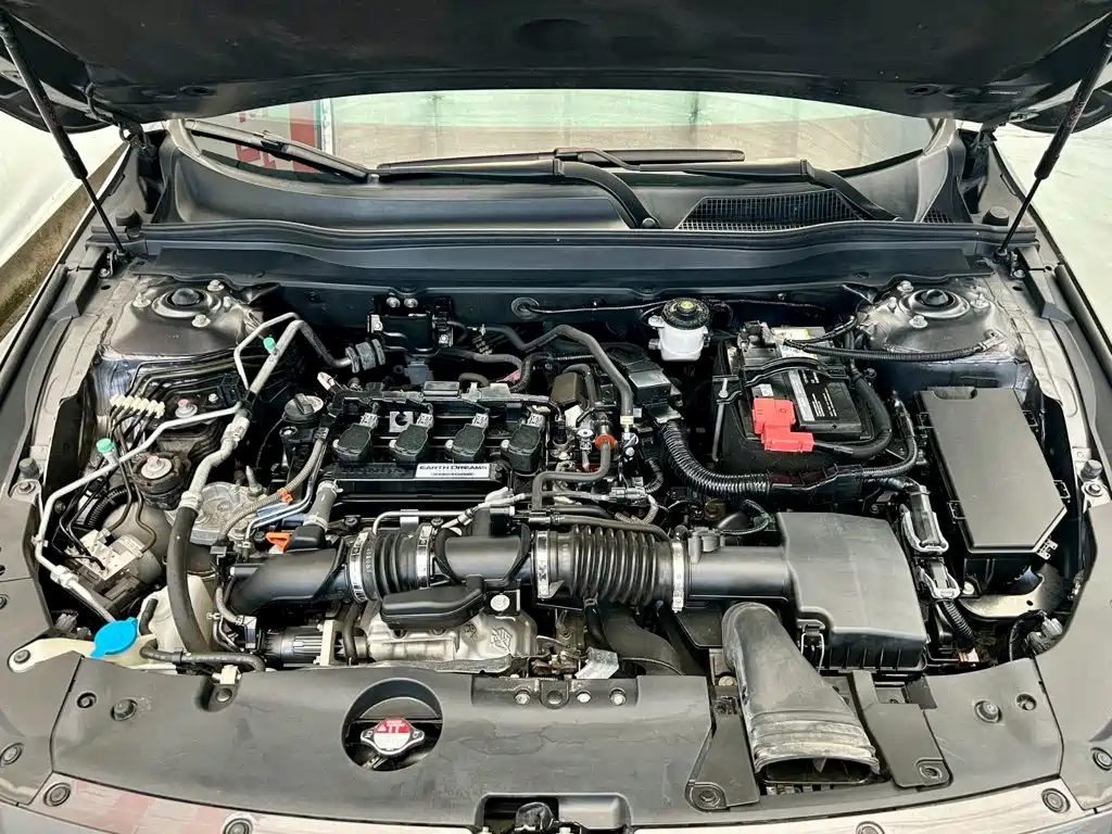Accord 2018 260TURBO Deluxe Edition Country VI купить на сайте DeffCars