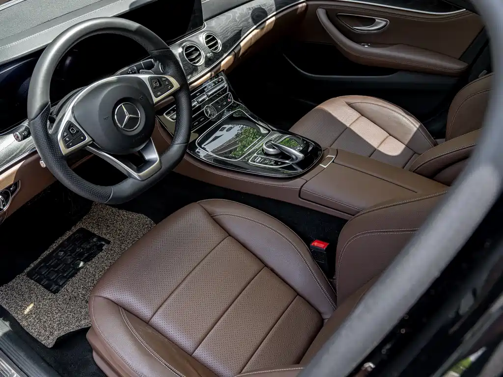 Mercedes-Benz E-Class 2016 E 300 L Sports Luxury купить на сайте DeffCars