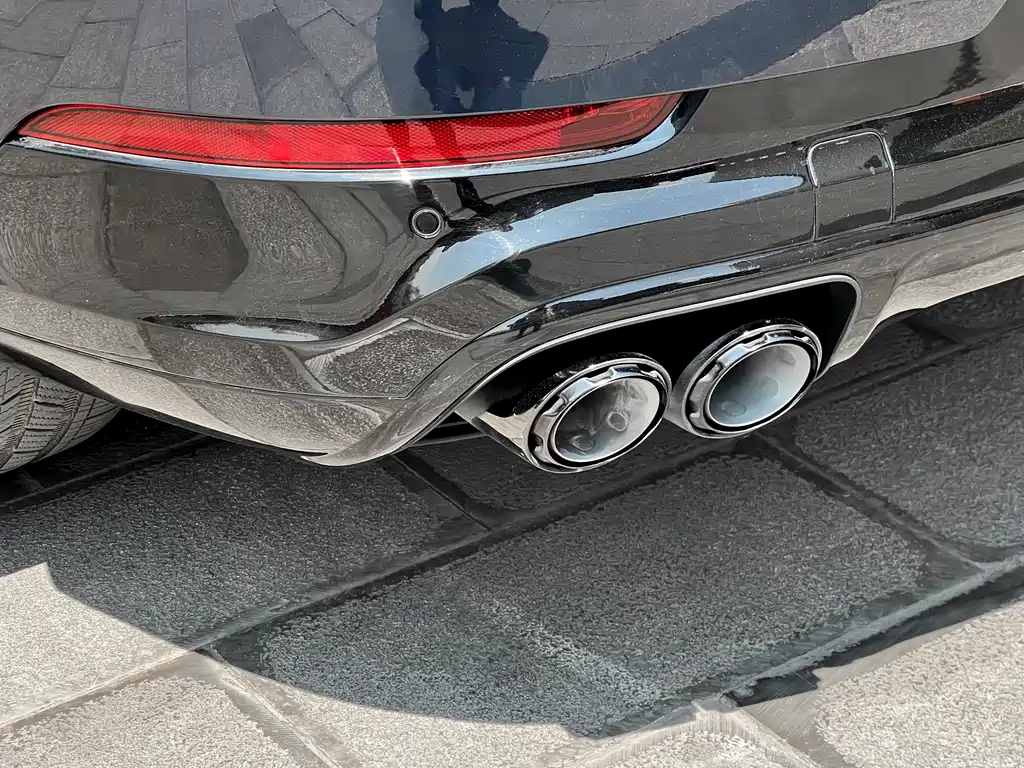 Cayenne New Energy 2024 Cayenne E-Hybrid 2.0T купить на сайте DeffCars