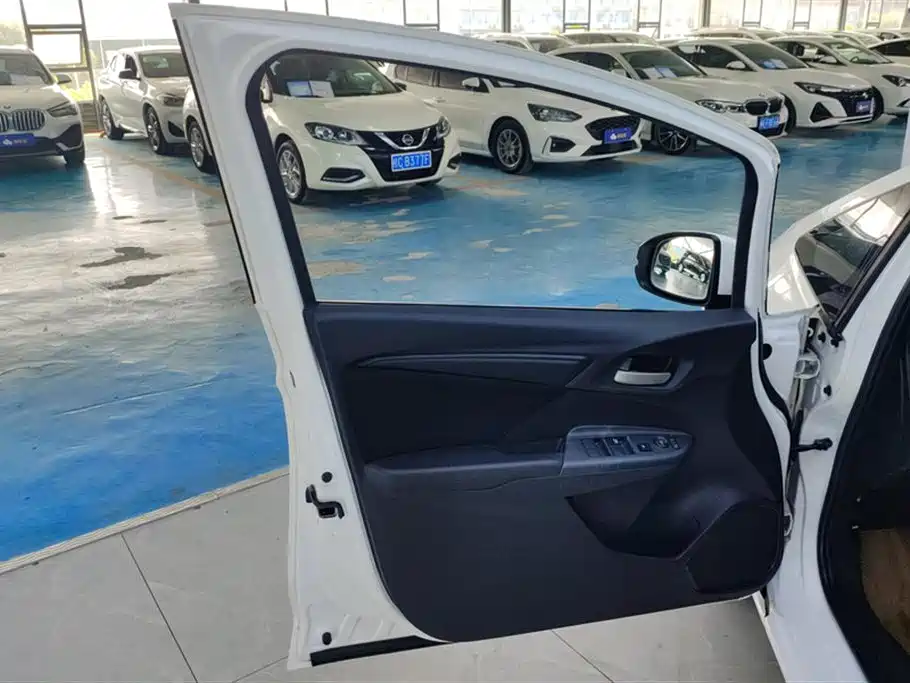 Fit 2020 1.5L CVT Comfort Edition купить на сайте DeffCars