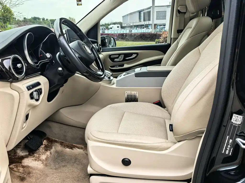 Mercedes-Benz V-Class 2018 V 260 L Premium Extended Edition National VI купить на сайте DeffCars