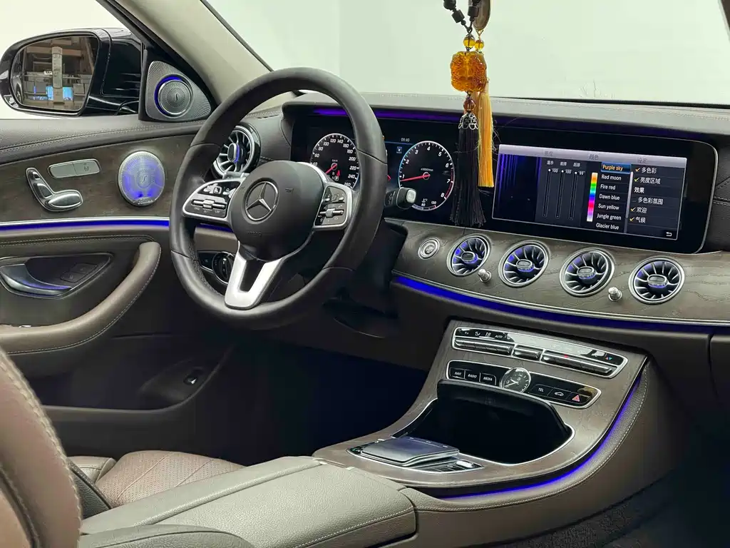 Mercedes-Benz E-Class 2019 E 200 L купить на сайте DeffCars