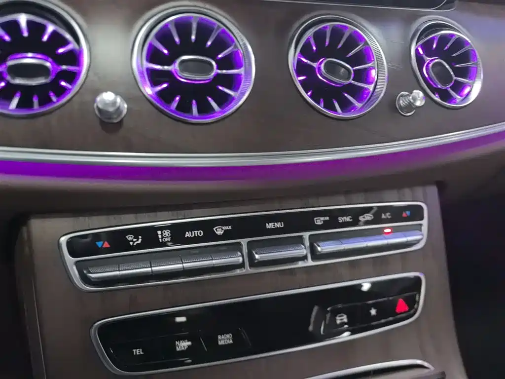 Mercedes-Benz E-Class 2023 facelift E 300 L luxury model купить на сайте DeffCars