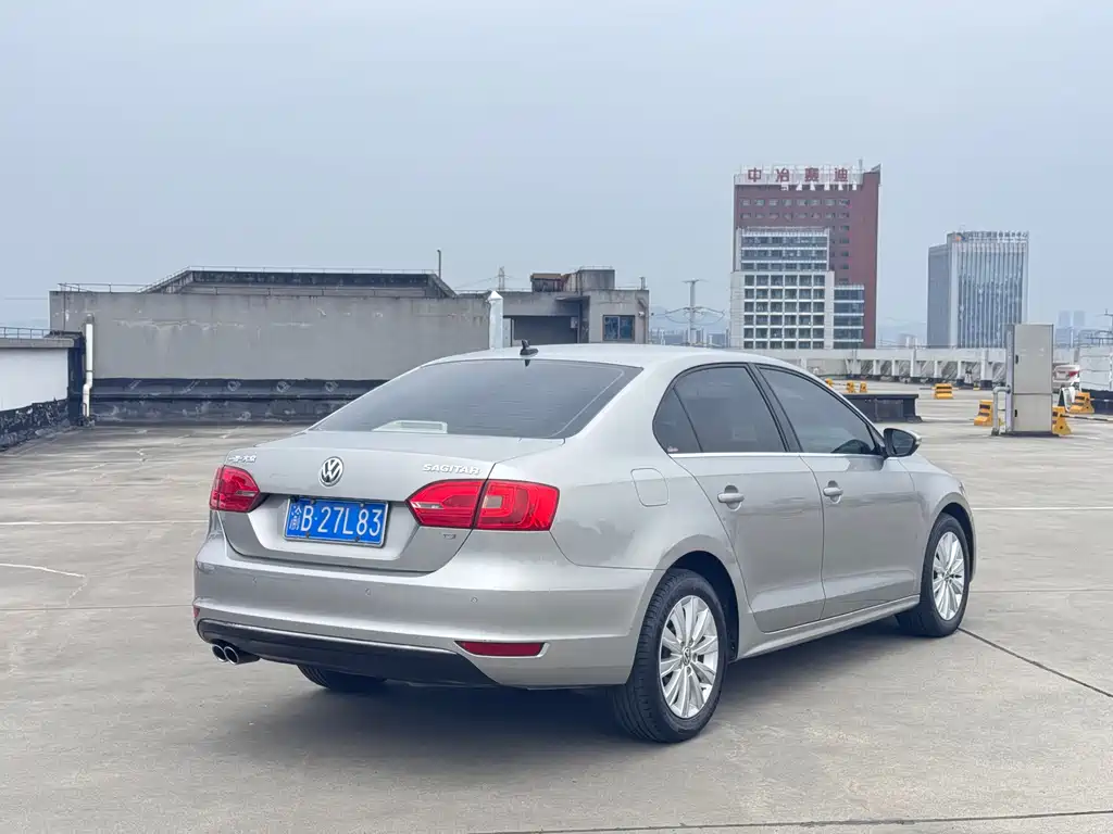 Sagitar 2014 1.4TSI automatic luxury model купить на сайте DeffCars