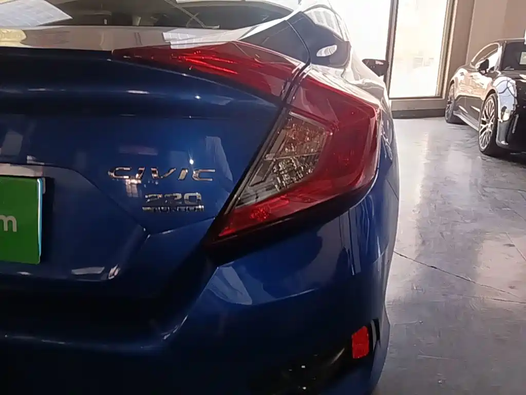 Civic 2019 220TURBO CVT Dynamic Edition China VI купить на сайте DeffCars