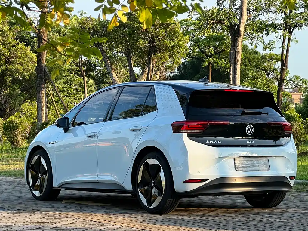 Volkswagen ID.3 2022 Pro Extreme Edition купить на сайте DeffCars