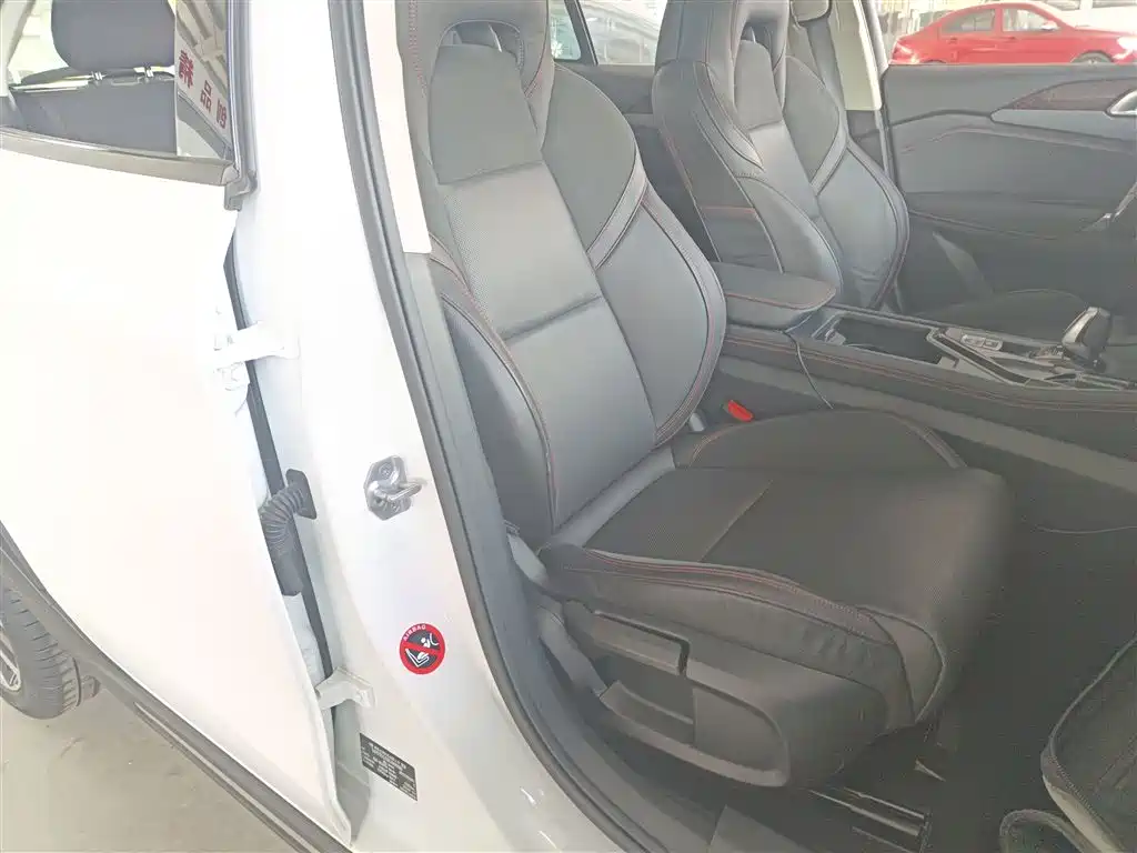 Lynk & Co 02 2019 High-Energy Version 2.0T Automatic Two-wheel Drive Powerful Version National VI купить на сайте DeffCars