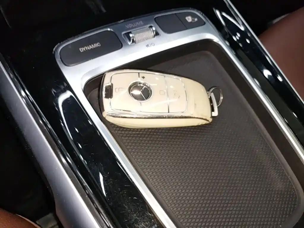 Mercedes-Benz GLB 2024 GLB 200 Dynamic купить на сайте DeffCars