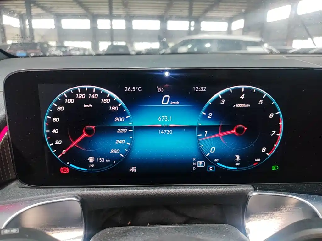 Mercedes GLB 2021 200 Dynamic купить на сайте DeffCars